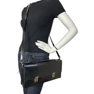 90s Vegan Leather Rectangle Shoulder Bag Top Handle Black Lined Retro